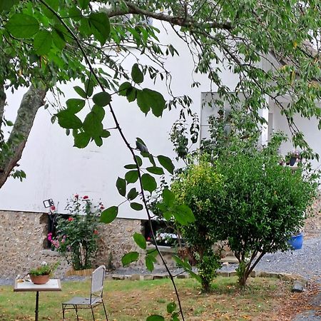 Hotel La Jufe Cormeilles  Exterior foto